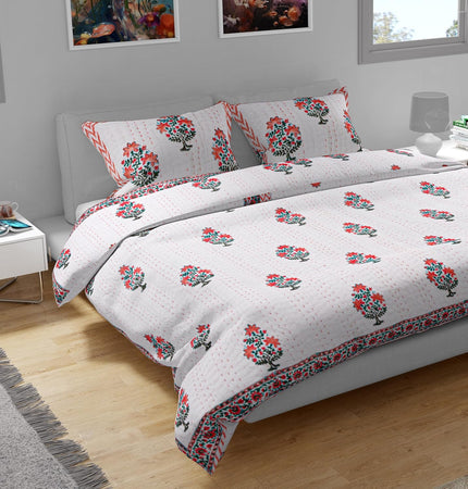 Handmade Organic Cotton Kantha Quilt 3-Pieces Set White Red Bedspread (Includes 1 Quilt and 2 Pillow Shams)